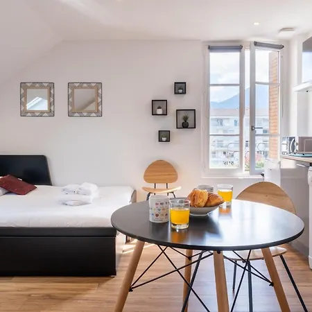 Le Chaumontel Apartment *