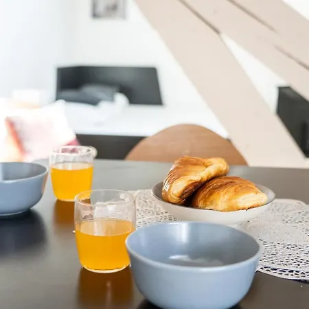 Le Chaumontel Apartment *